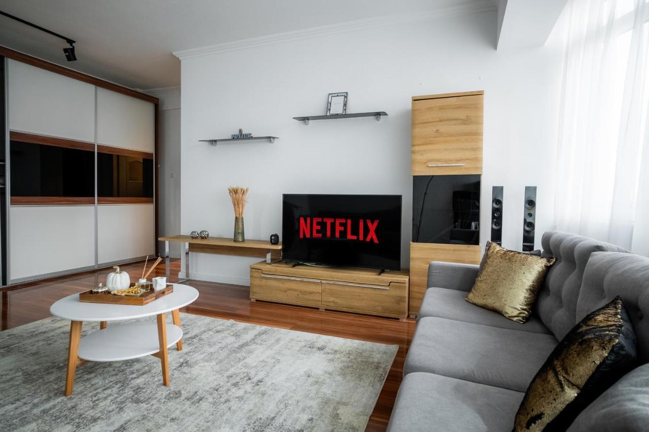 Xo Panoramic Apartment L Jacuzzi L Oradea Zewnętrze zdjęcie